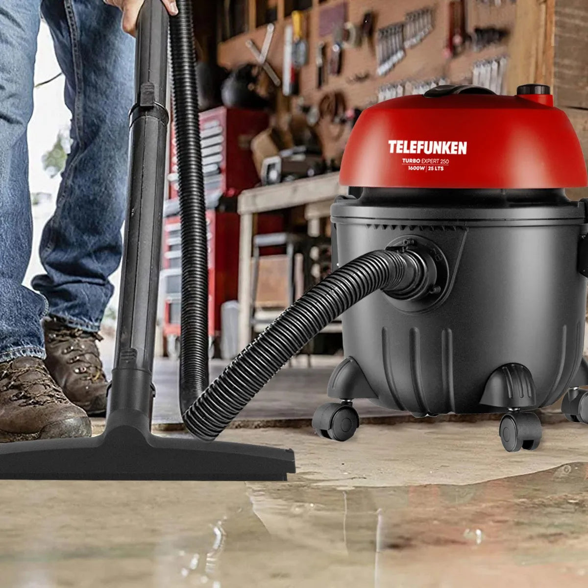 Aspiradora De Tambor Telefunken Turbo Expert 250 Color Negro